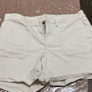Torrid Women's Off-White Jean Shorts